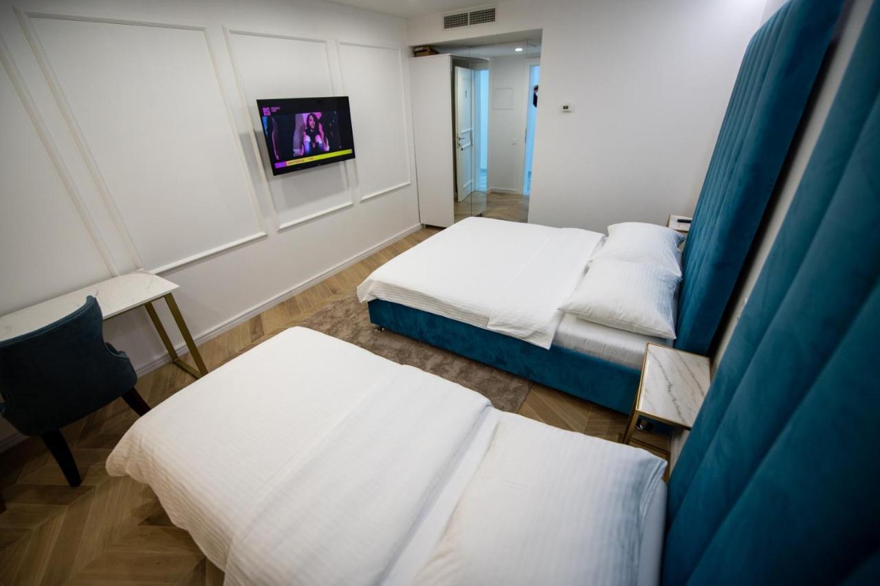 Hotel In Zepce 外观 照片