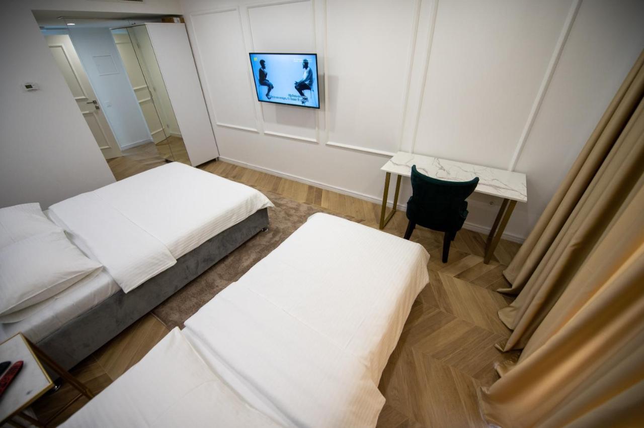 Hotel In Zepce 外观 照片