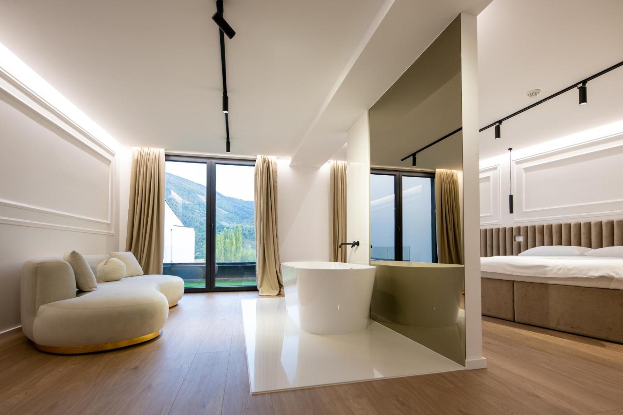Hotel In Zepce 外观 照片