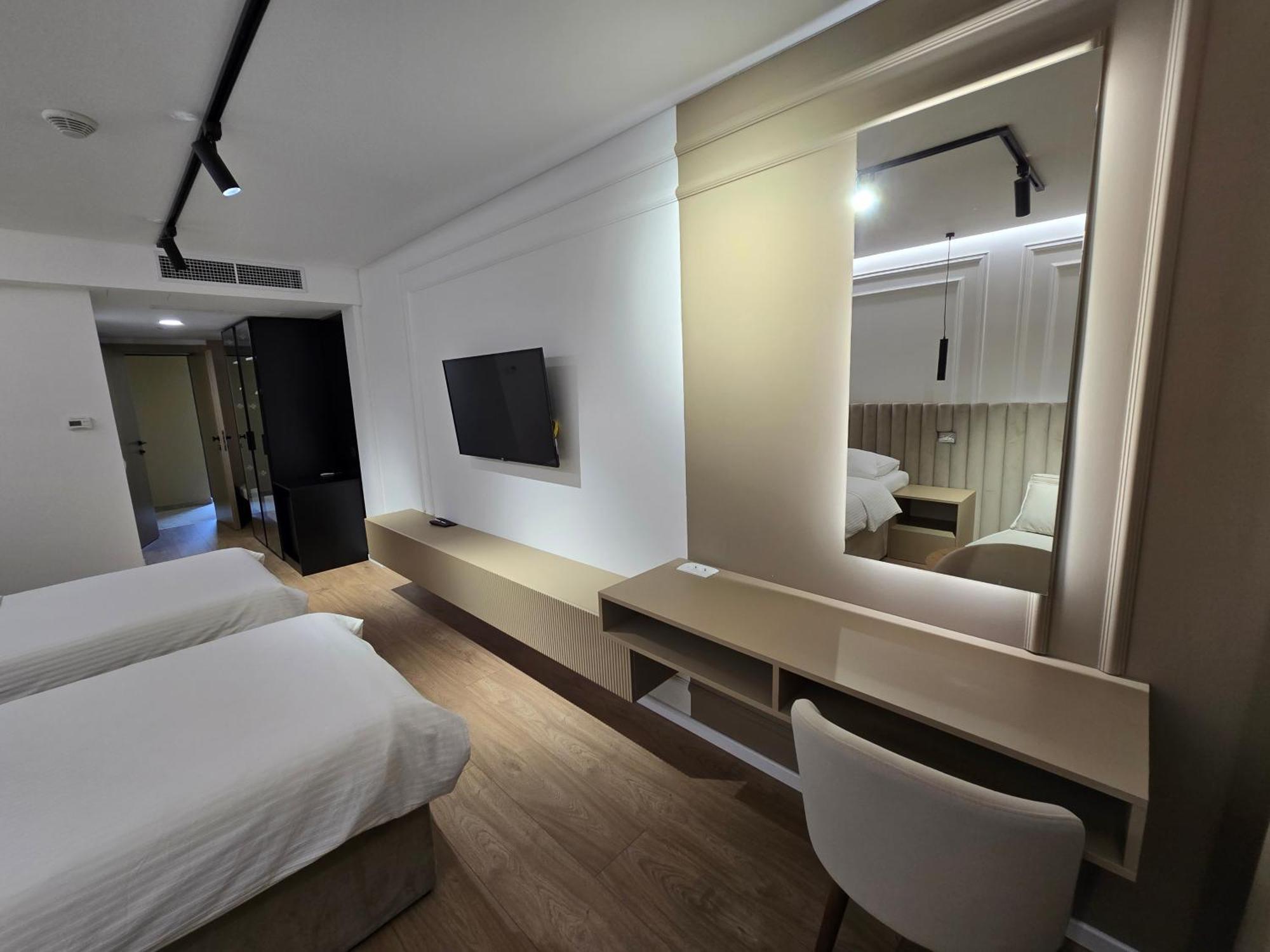 Hotel In Zepce 外观 照片